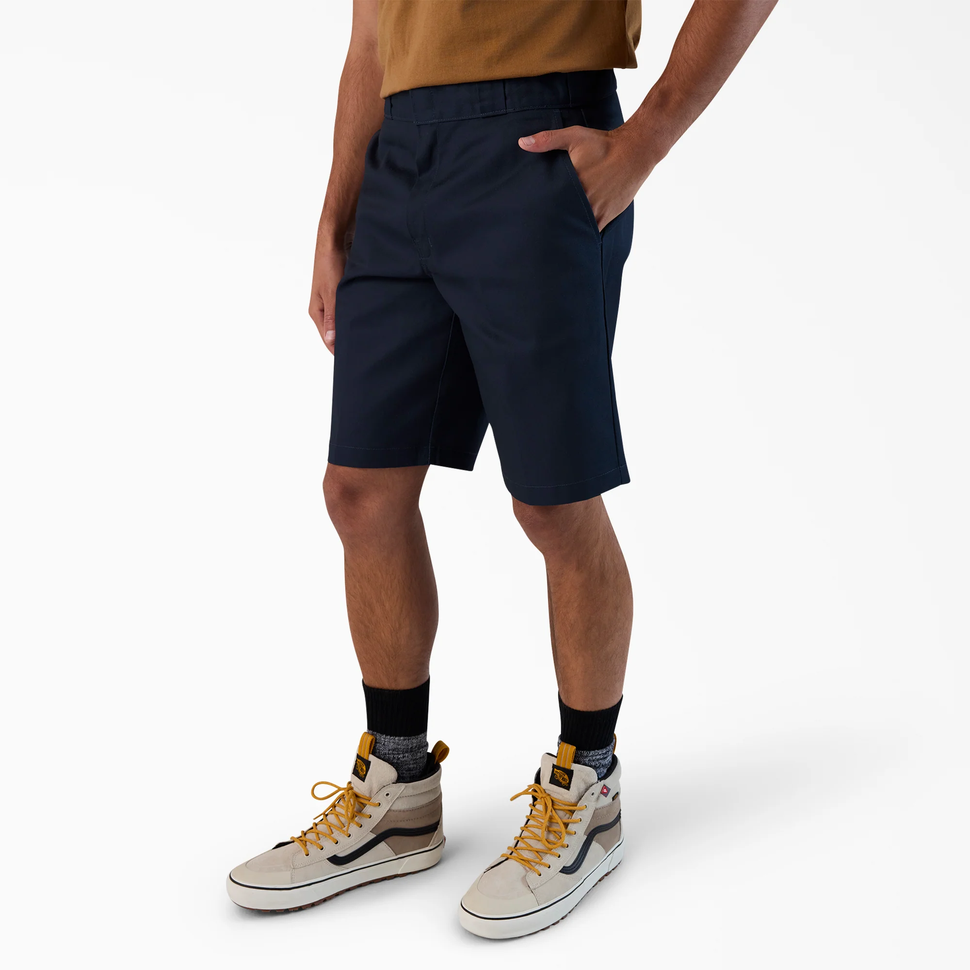 874β’ Work Shorts, 11" - Image 4